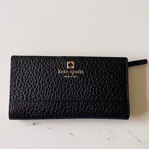 90% New Kate Spade Wallet